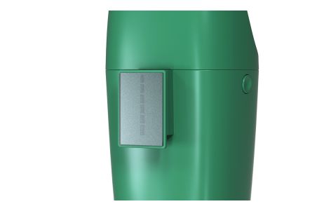 Fontaine plastique avec plante